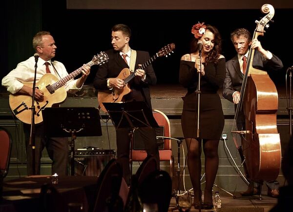 Pat McCarthy Trio & Shannon Reilly Vocals